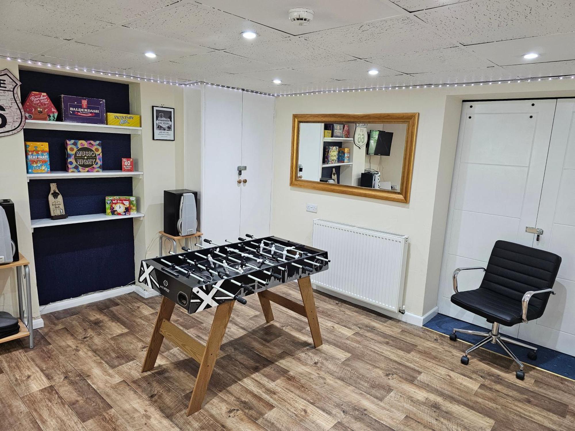 Spacious Modern Ground Floor Apartment, For Up To 6 Guests Scarborough Kültér fotó