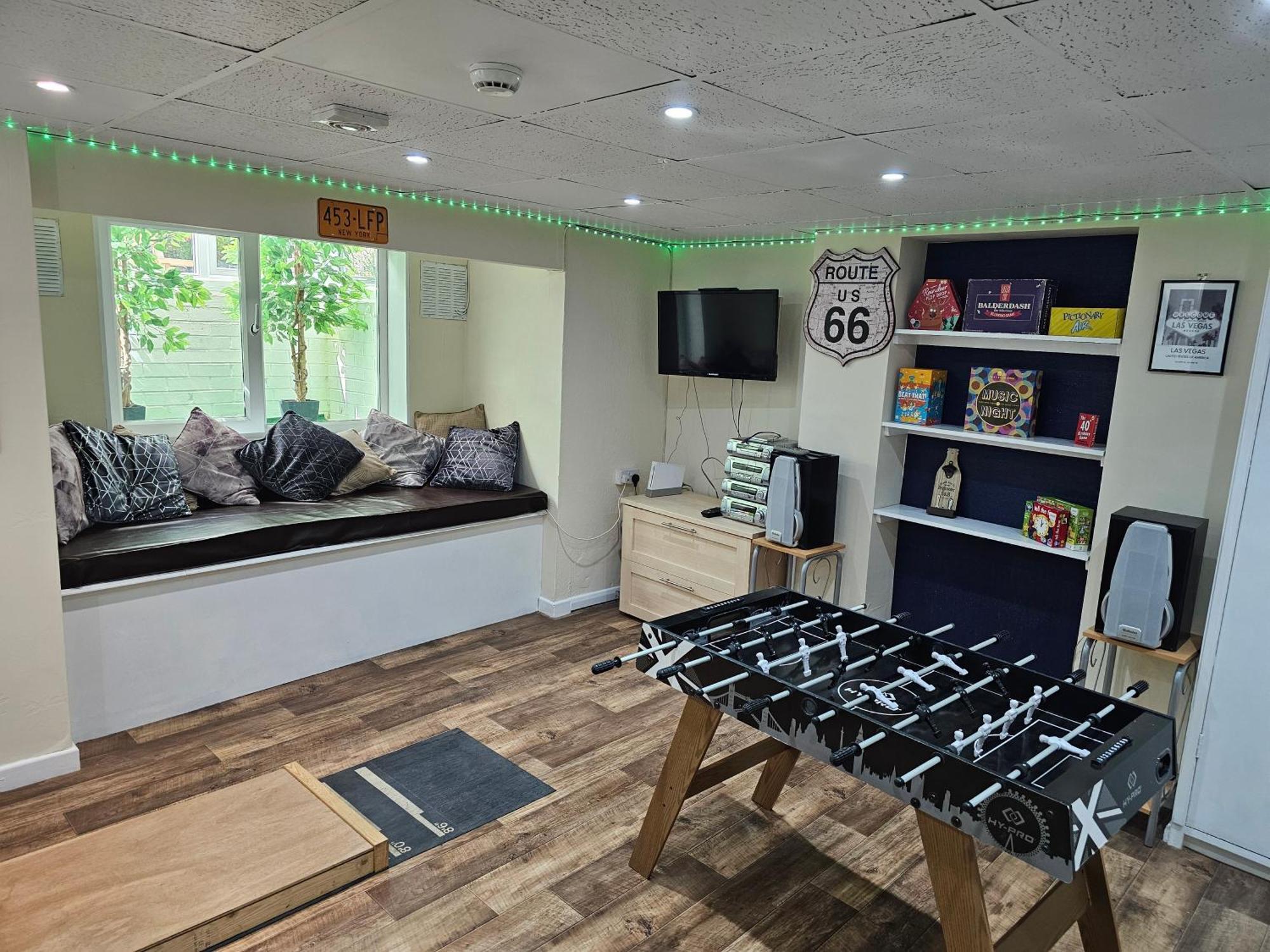 Spacious Modern Ground Floor Apartment, For Up To 6 Guests Scarborough Kültér fotó